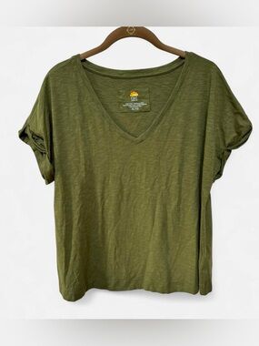 C&C California green roll sleeve tee